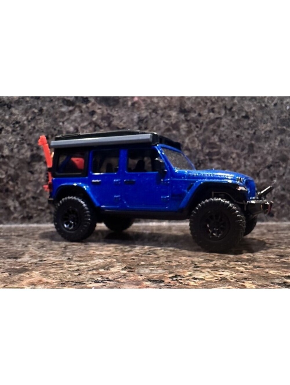 Hot Wheels Jeep Wrangler 329 Rubicon 2022 Mattel Blue 1/64 Diecast Car HMD46